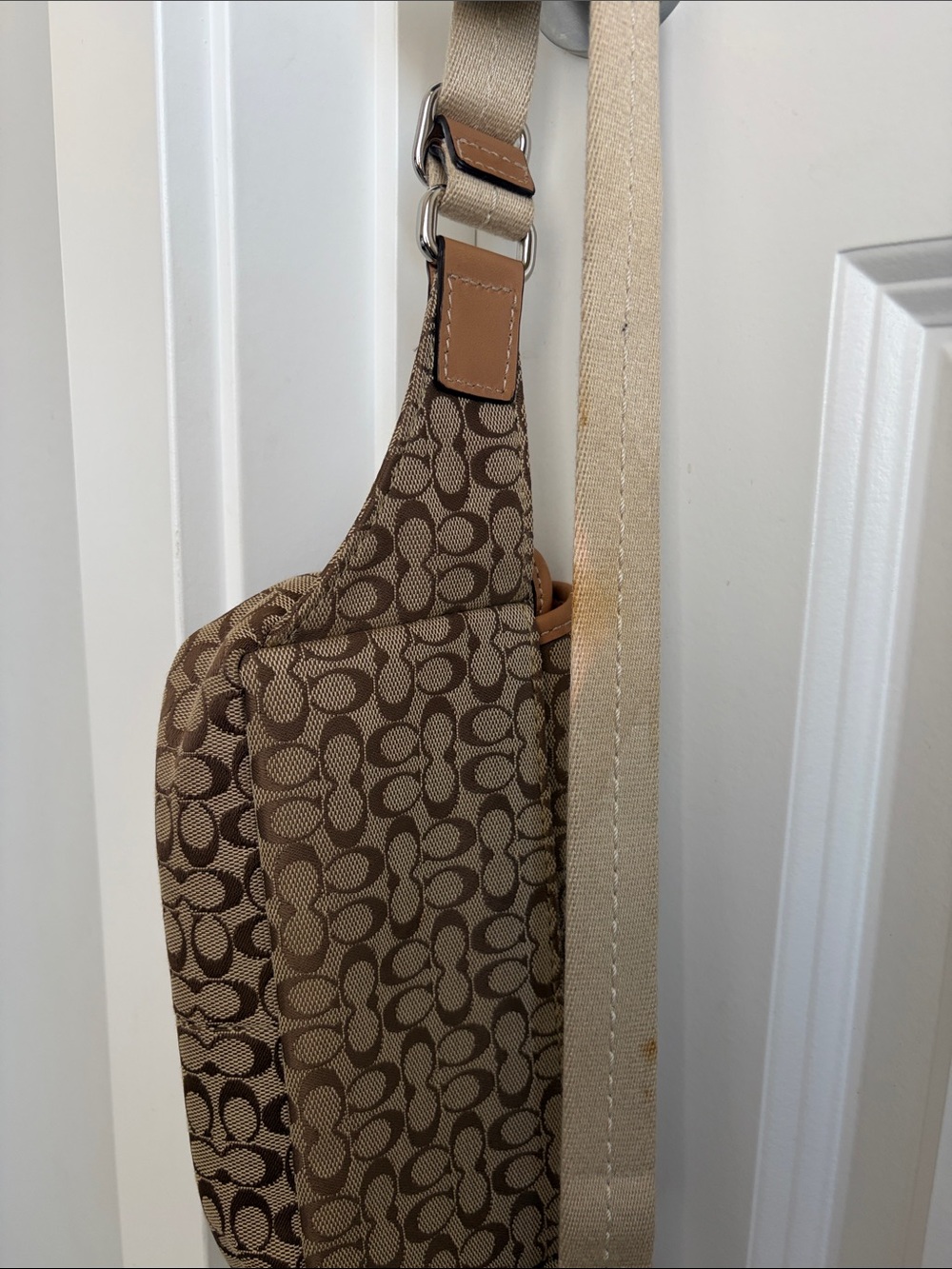 Coach Signature C Utility Belt Bag Crossbody in Brown & Tan - Picture 12 of 15